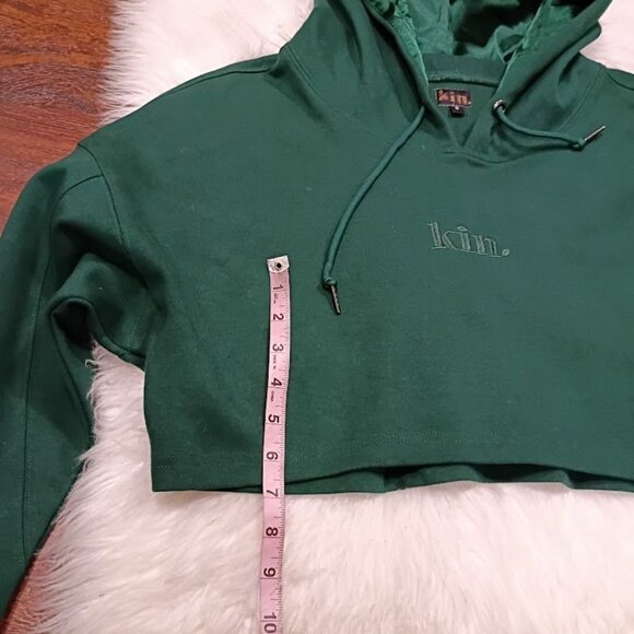 Kin Cropped Green Cotton S Hoodie With Satin-Lined Hood Drawstring - Picture 7 of 11